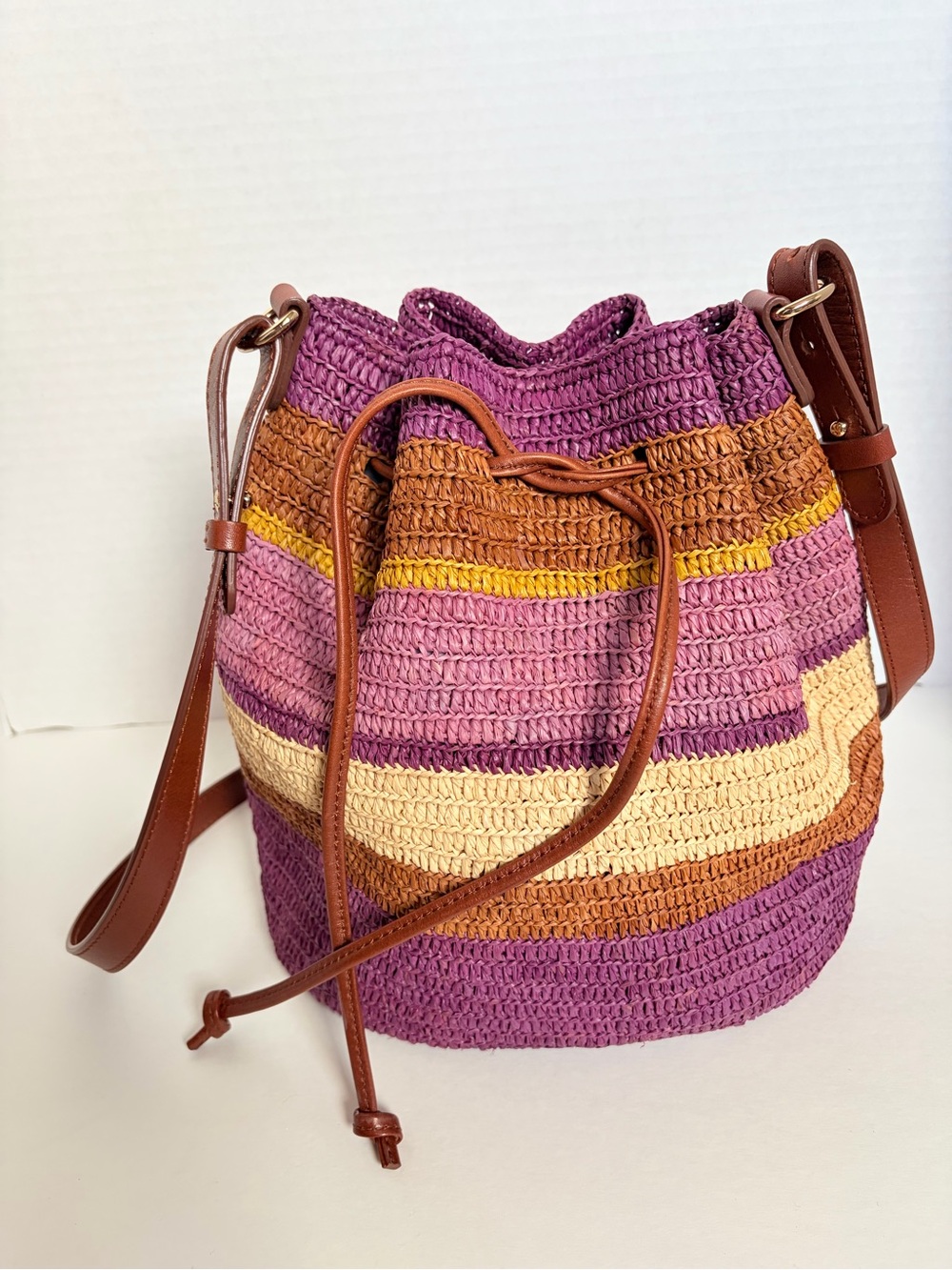 Sezane Farrow Bucket Bag Woven Shoulder Purse Raffia Leather Purple Violet Rare - Picture 8 of 14